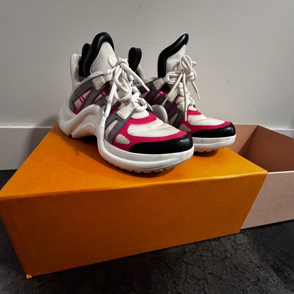 Louis Vuitton archlight runners - White, Pink, and Black